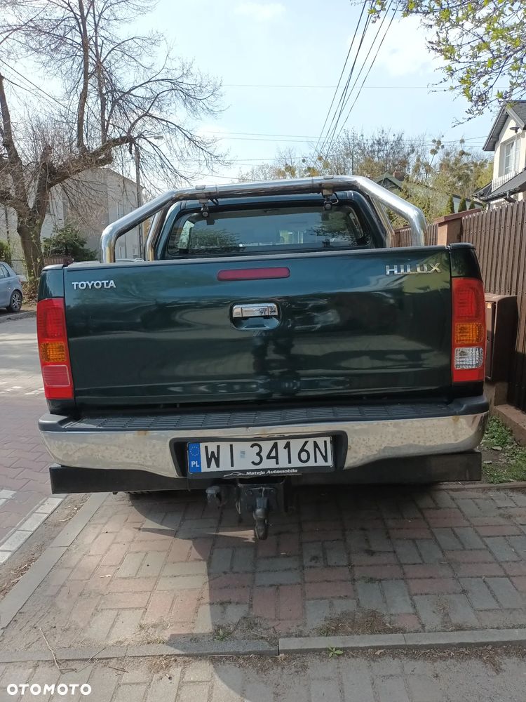Toyota Hilux - 7