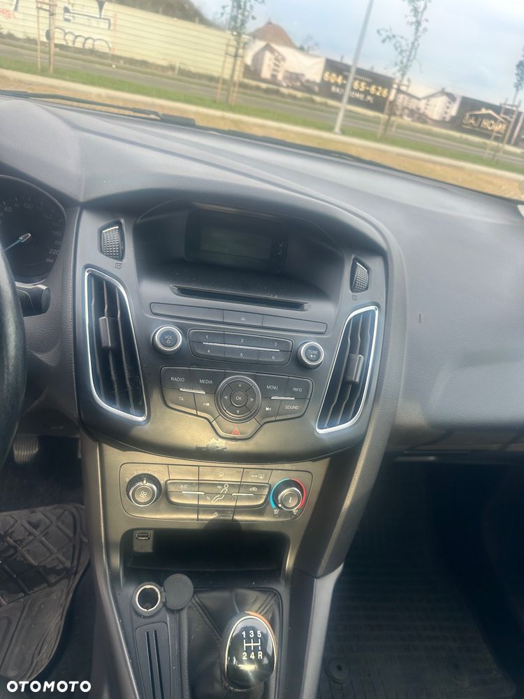 Ford Focus - 13