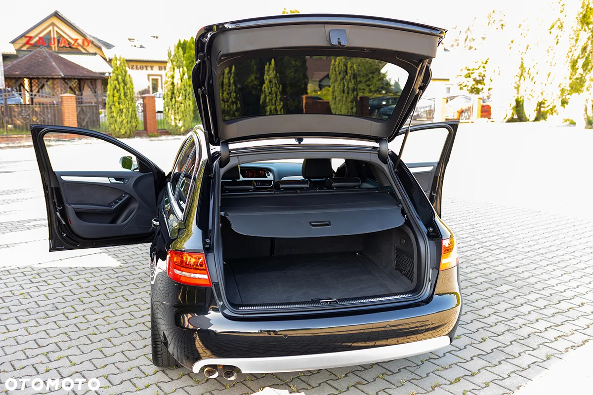 Audi A4 Avant 2.0 TDI DPF quattro S line Sportpaket (plus) - 23