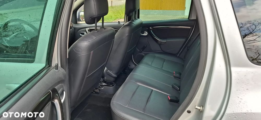 Dacia Duster dCi 110 FAP 4x4 Laureate - 9