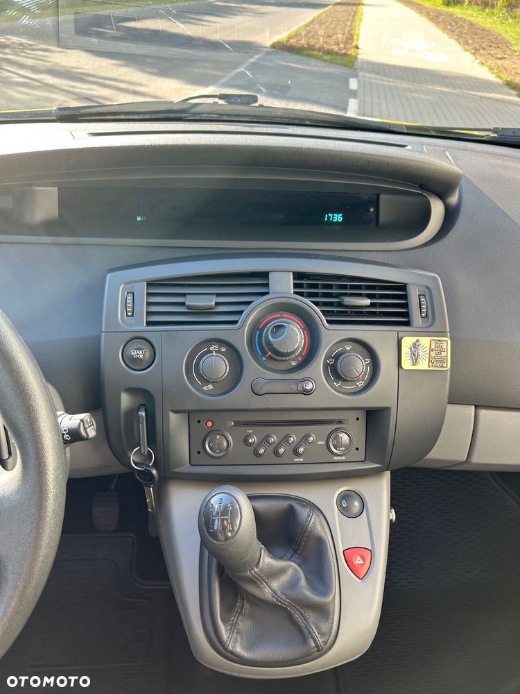 Renault Scenic 1.4 16V Authentique - 18