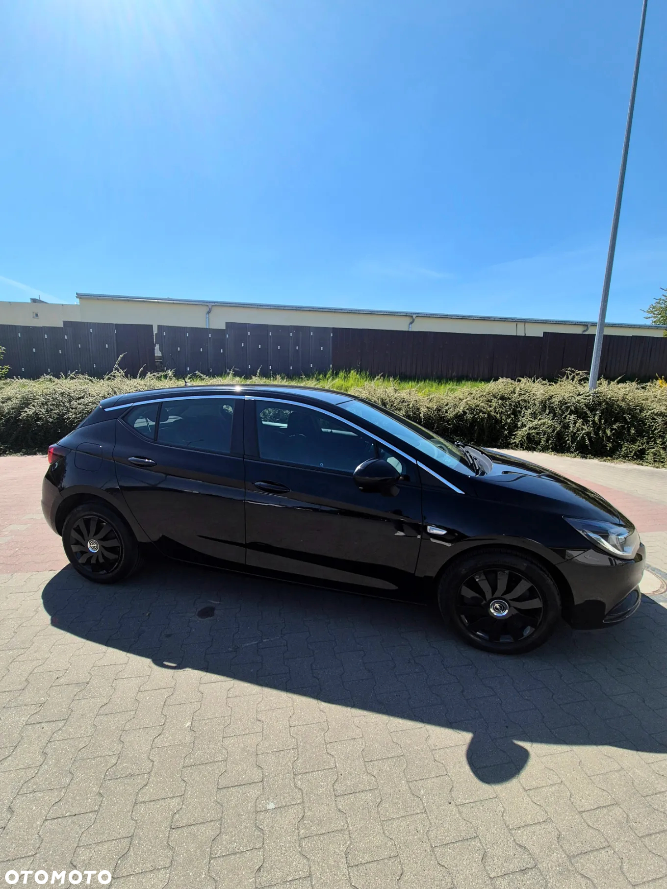 Opel Astra V 1.4 T Enjoy - 4