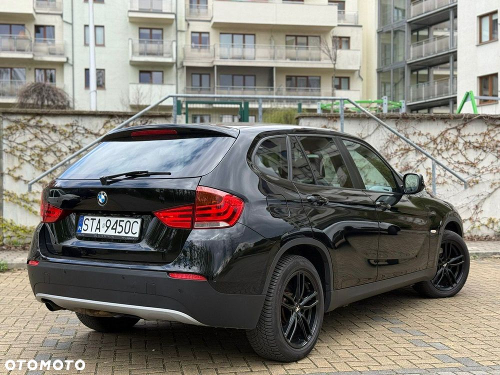 BMW X1 sDrive18i Sport Line - 3