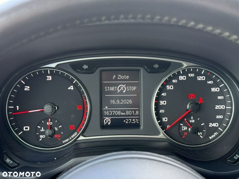 Audi A1 Sportback 1.6 TDI Attraction - 18