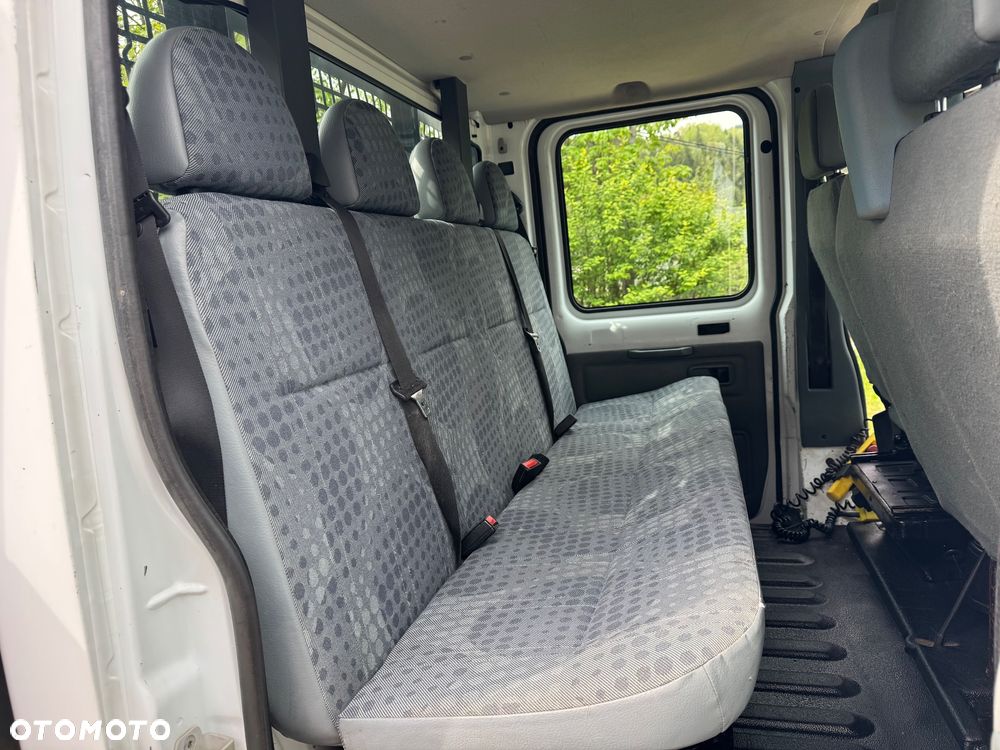 Ford Transit - 11