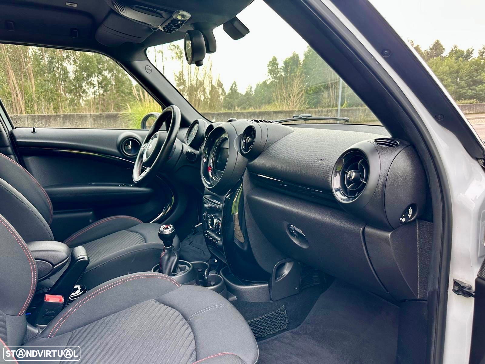 MINI Countryman - 32