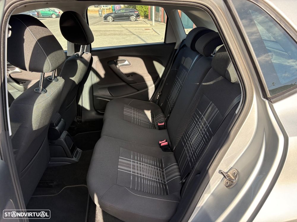 VW Polo 1.4 TDi Lounge - 11
