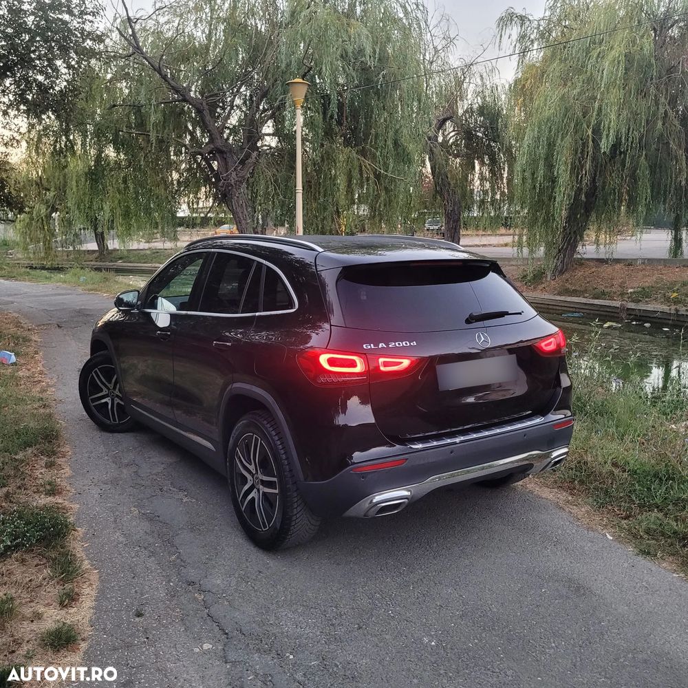 Mercedes-Benz GLA 200 d 8G-DCT Edition 2021 - 4
