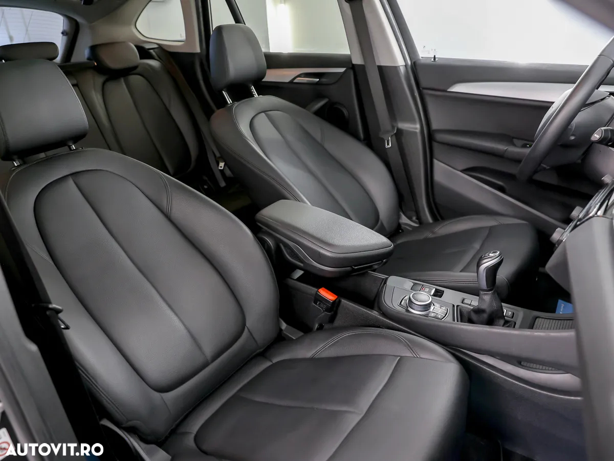 BMW X1 sDrive18d Sport Line - 6
