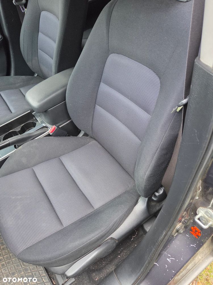 Mazda 6 Sport 2.0 CD DPF Comfort - 3