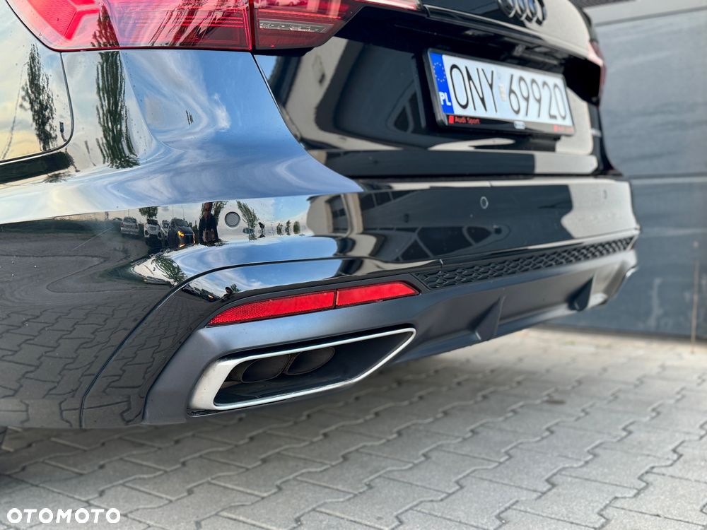 Audi A4 Avant 40 TDI quattro S tronic S line - 13