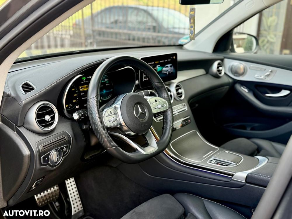 Mercedes-Benz GLC 300 de 4Matic 9G-TRONIC AMG Line - 8