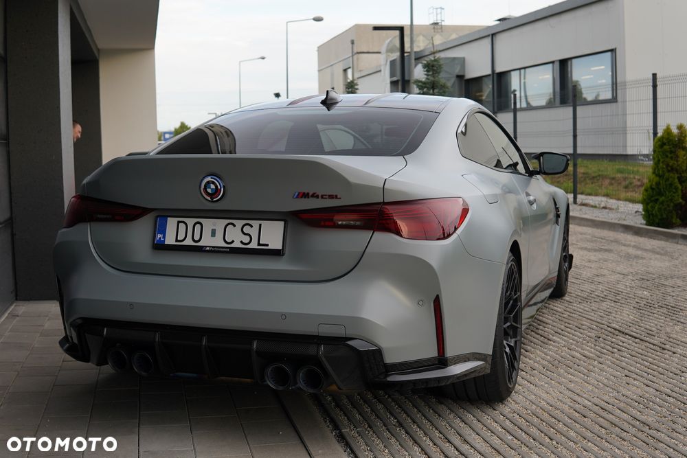BMW M4 CSL sport - 25