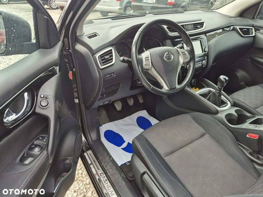 Nissan Qashqai - 14