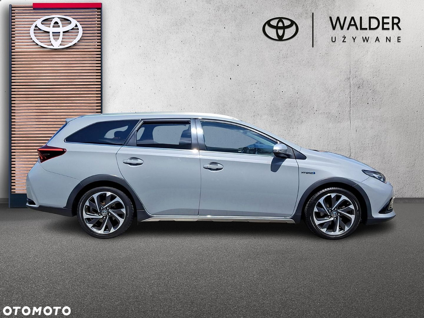 Toyota Auris Hybrid 135 Freestyle - 6