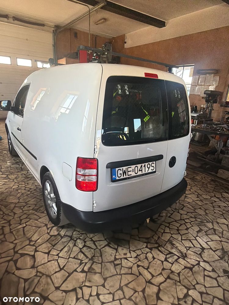 Volkswagen Caddy - 2