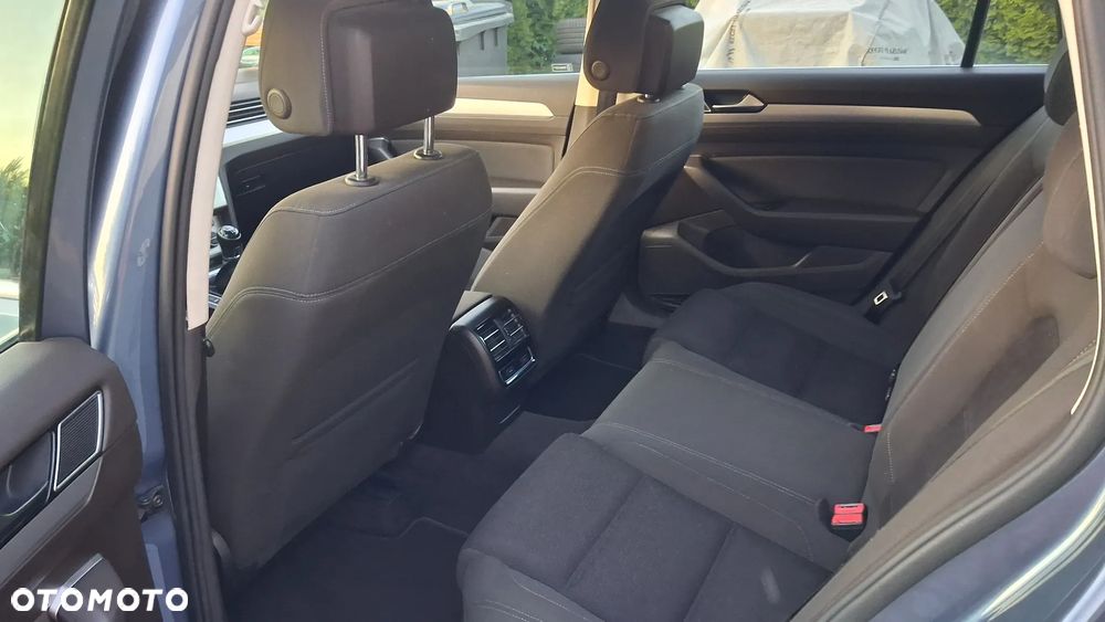 Volkswagen Passat 1.4 TSI BMT ACT Comfortline - 28