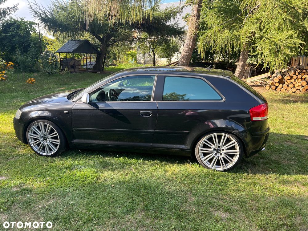 Audi A3 3-drzwiowe 3.2 Quattro Ambition - 5