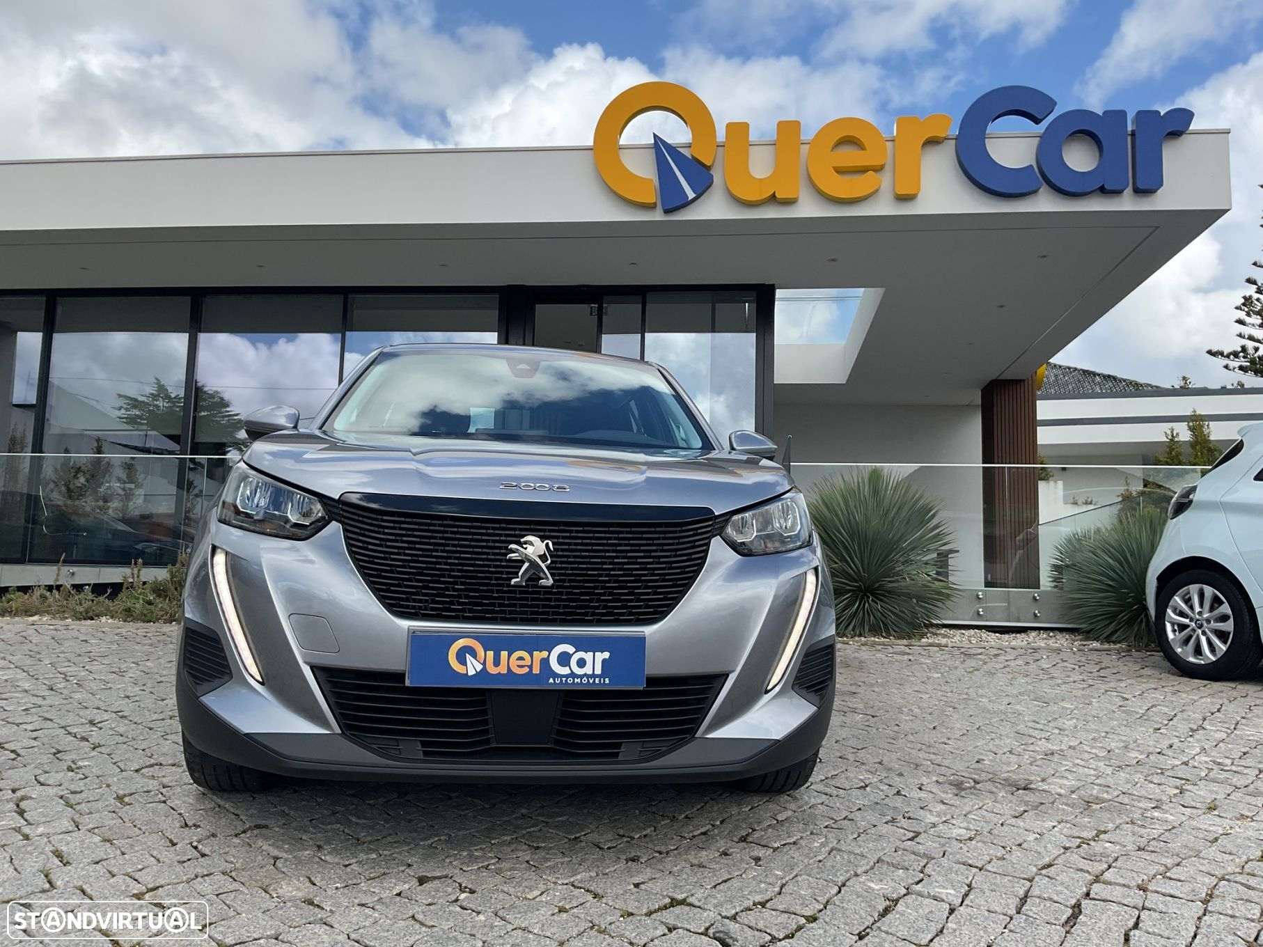 Peugeot 2008 1.2 PureTech Active Pack - 2