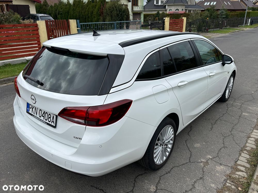 Opel Astra 1.6 D (CDTI) Sports Tourer Selection - 17