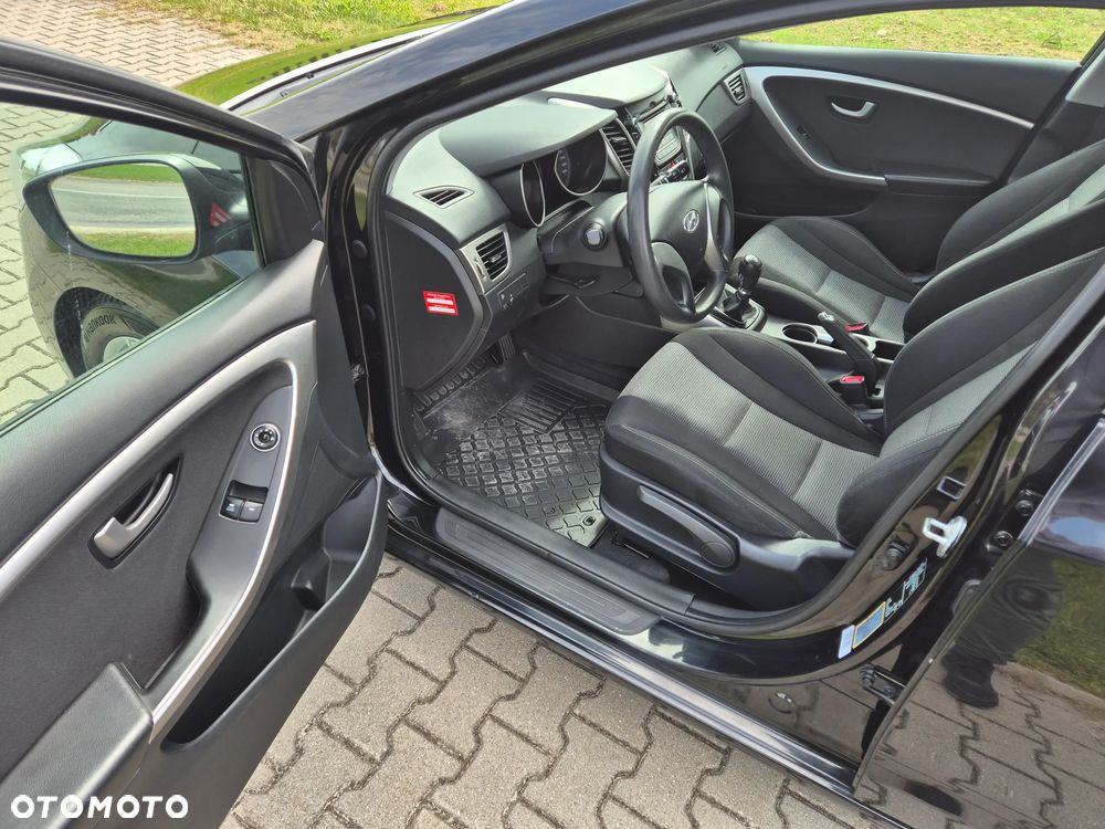 Hyundai i30 1.4 Classic - 8