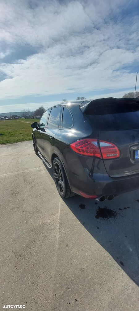 Porsche Cayenne 3.0TD TipTronic - 5