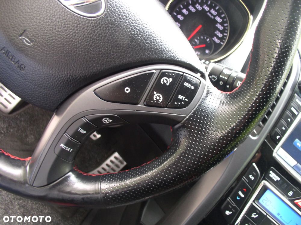 Hyundai i30 1.6 GDI Turbo Luxury - 23