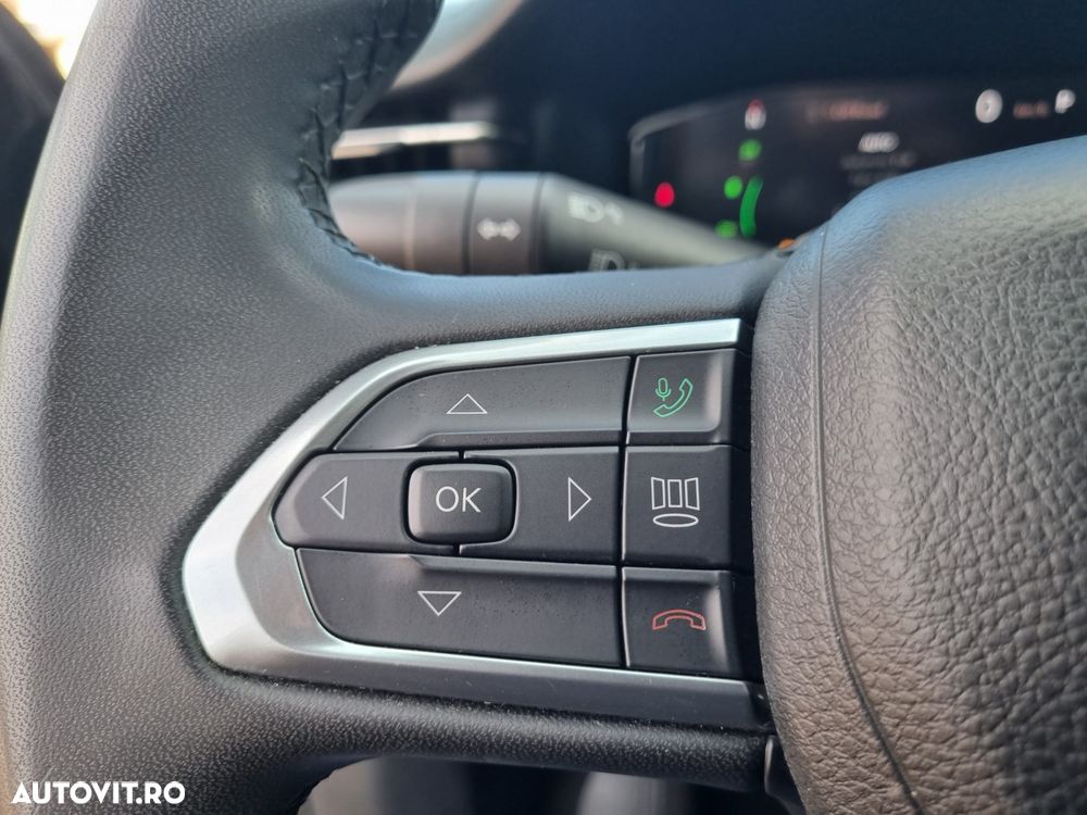Jeep Compass - 30