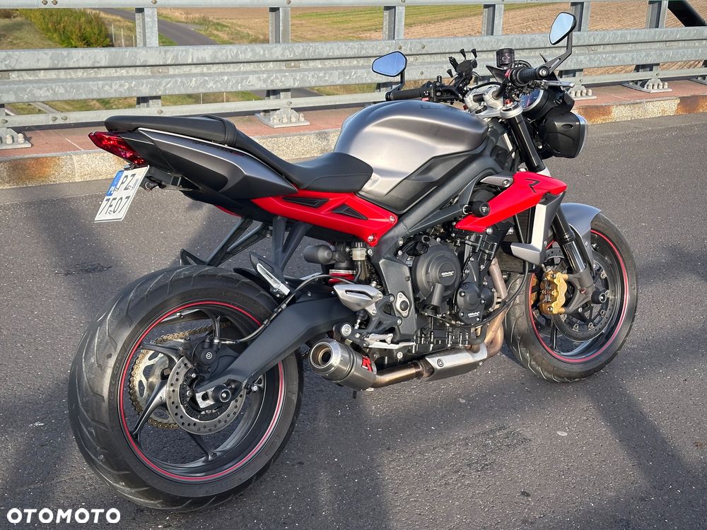 Triumph Street Triple - 7