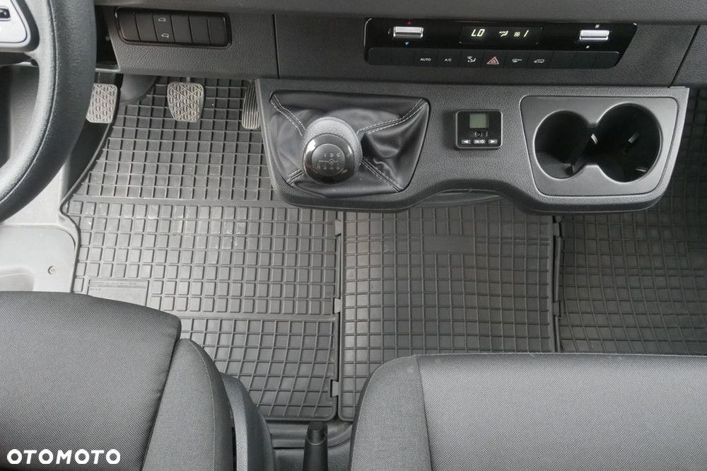 Mercedes-Benz Sprinter 317 CDI Długi LED Hak Zab. Warsztatowa Navi Kamera SalonPL VAT23% Właścicielem pojazdu jest Ayvens Financial Services Polska - 7