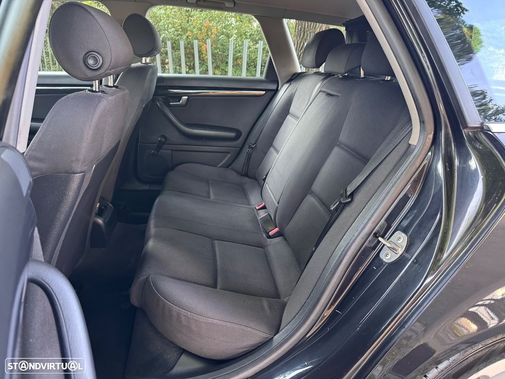 Audi A4 Avant 1.9 TDI M6 Sport - 29