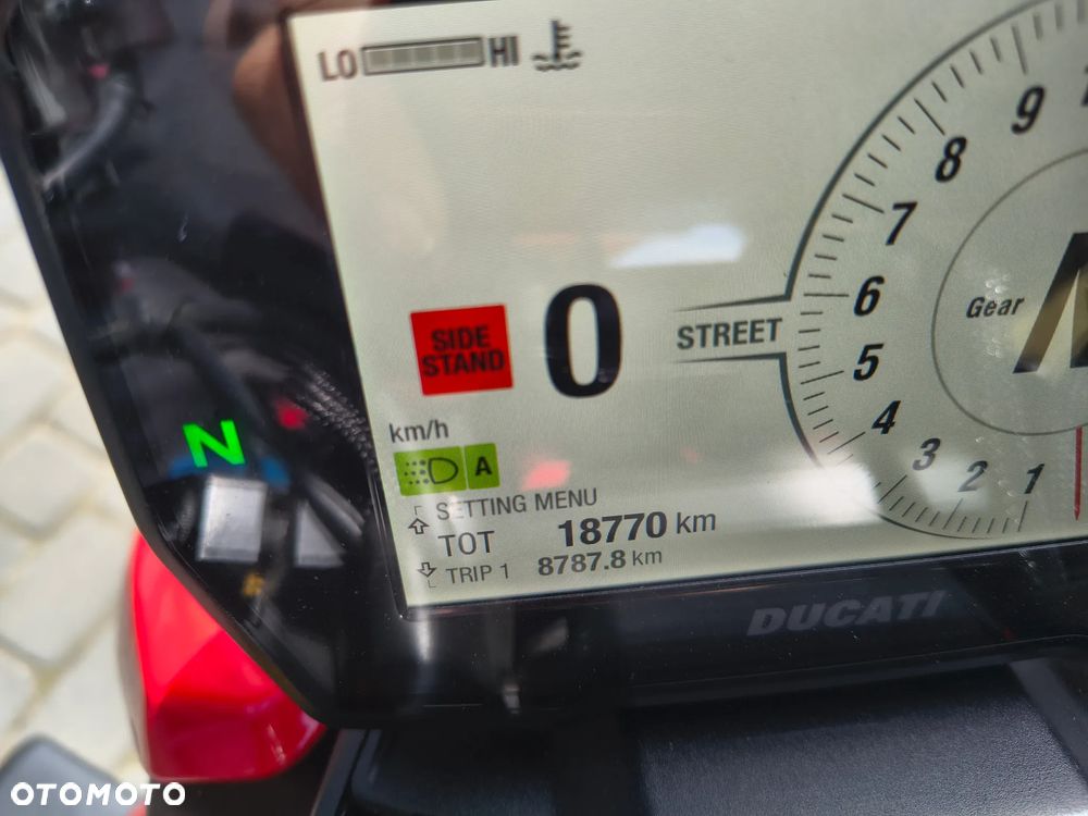 Ducati Streetfighter V4 - 9