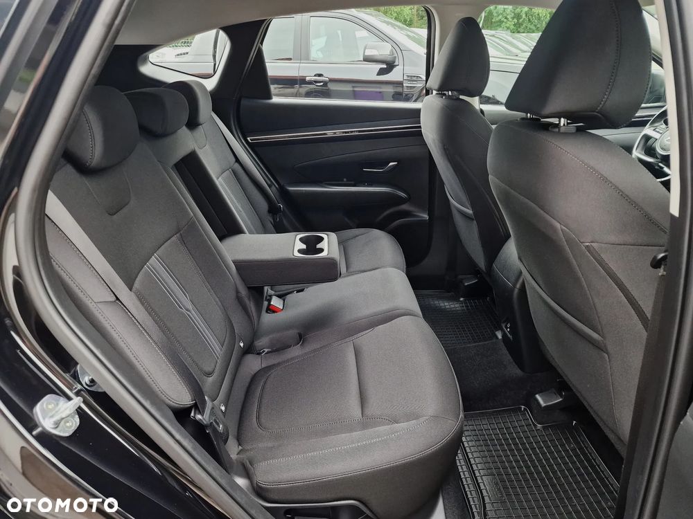 Hyundai Tucson 1.6 CRDi 48V-Hybrid 2WD DCT Trend - 23