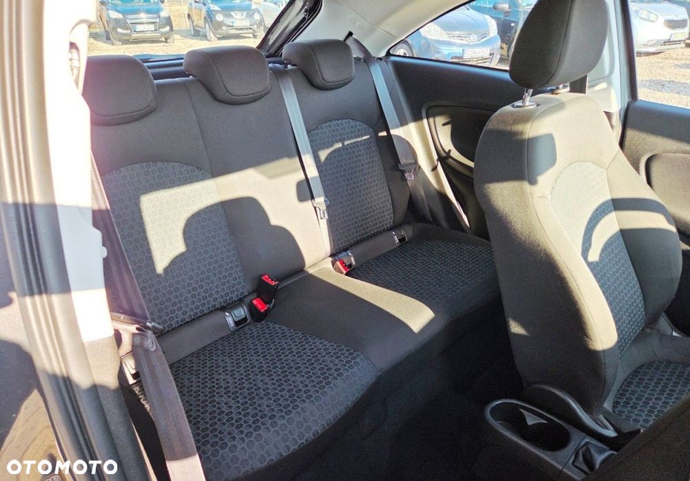 Opel Corsa - 15