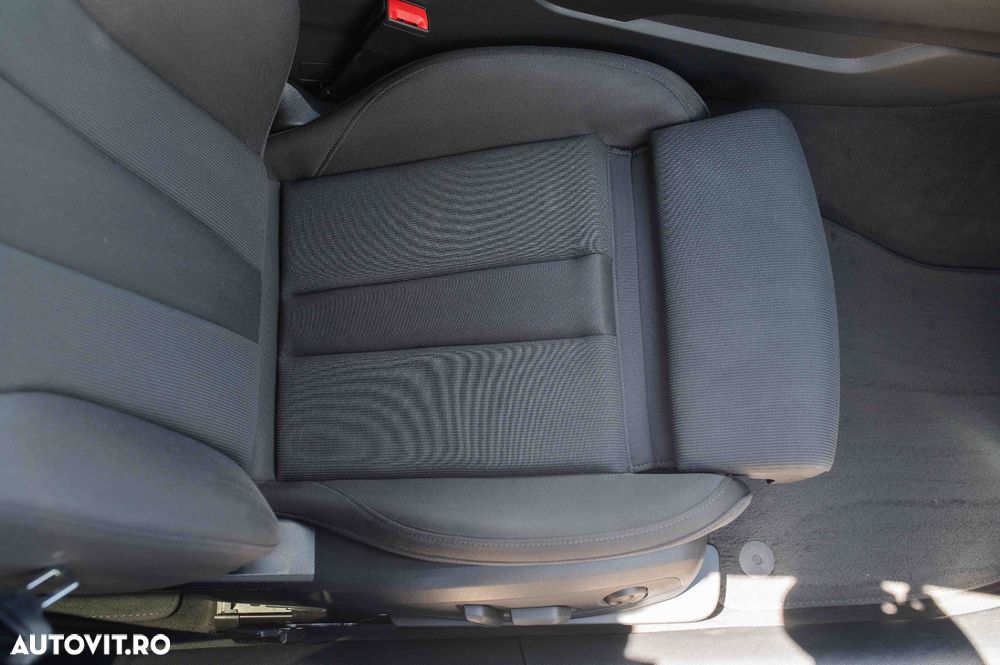 Audi A4 Avant 40 TDI quattro S tronic S line - 23