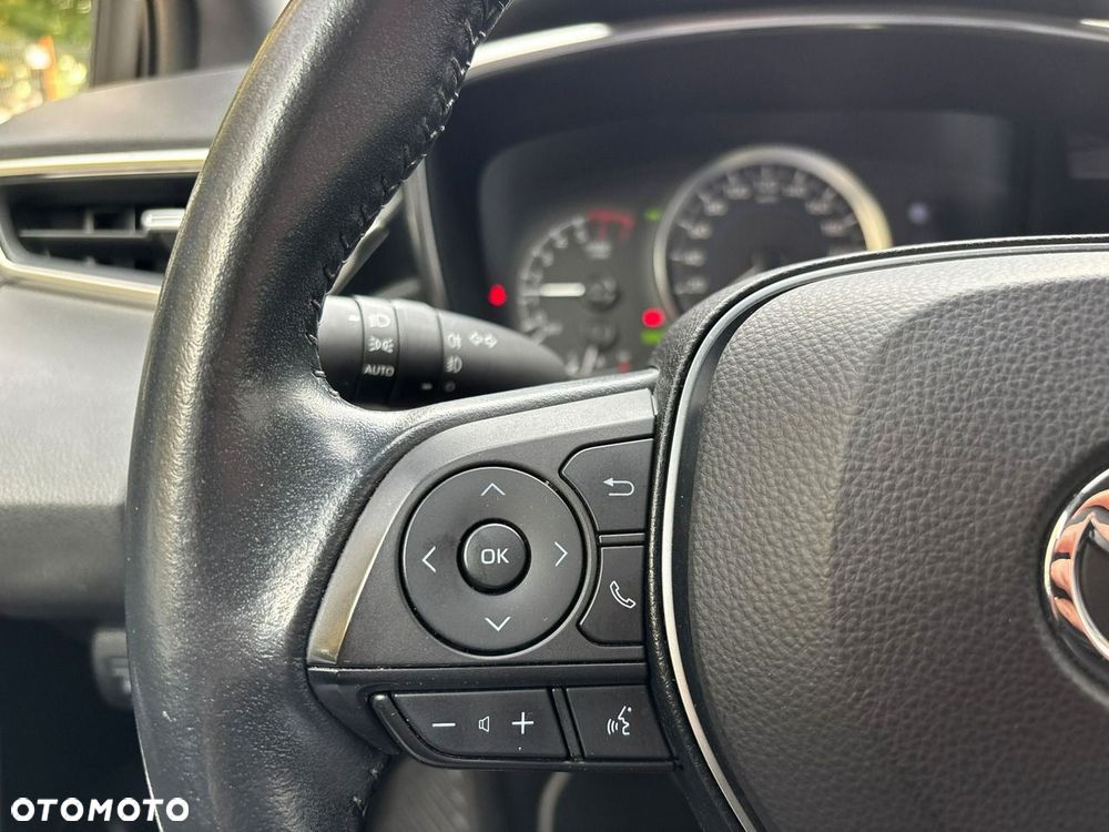 Toyota Corolla 1.8 Hybrid Comfort - 26