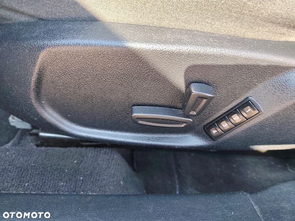 Ford Mondeo 2.0 TDCi Titanium X - 21