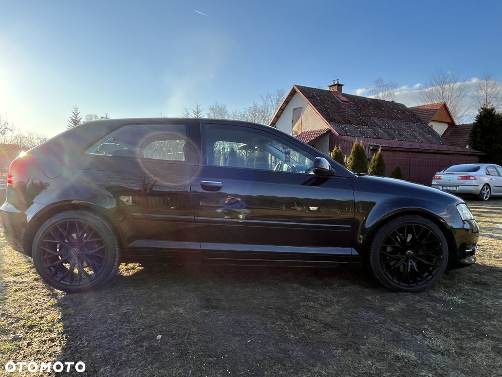 Audi A3 3-drzwiowe 1.8T FSI Ambition - 5
