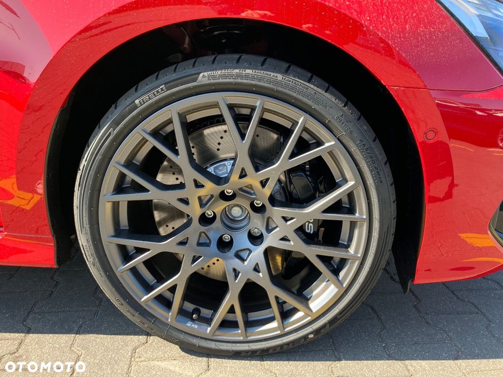 Audi RS3 Limousine - 11