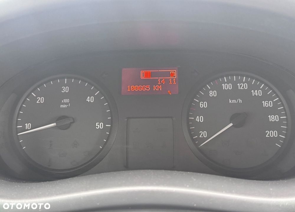 Opel Vivaro - 7