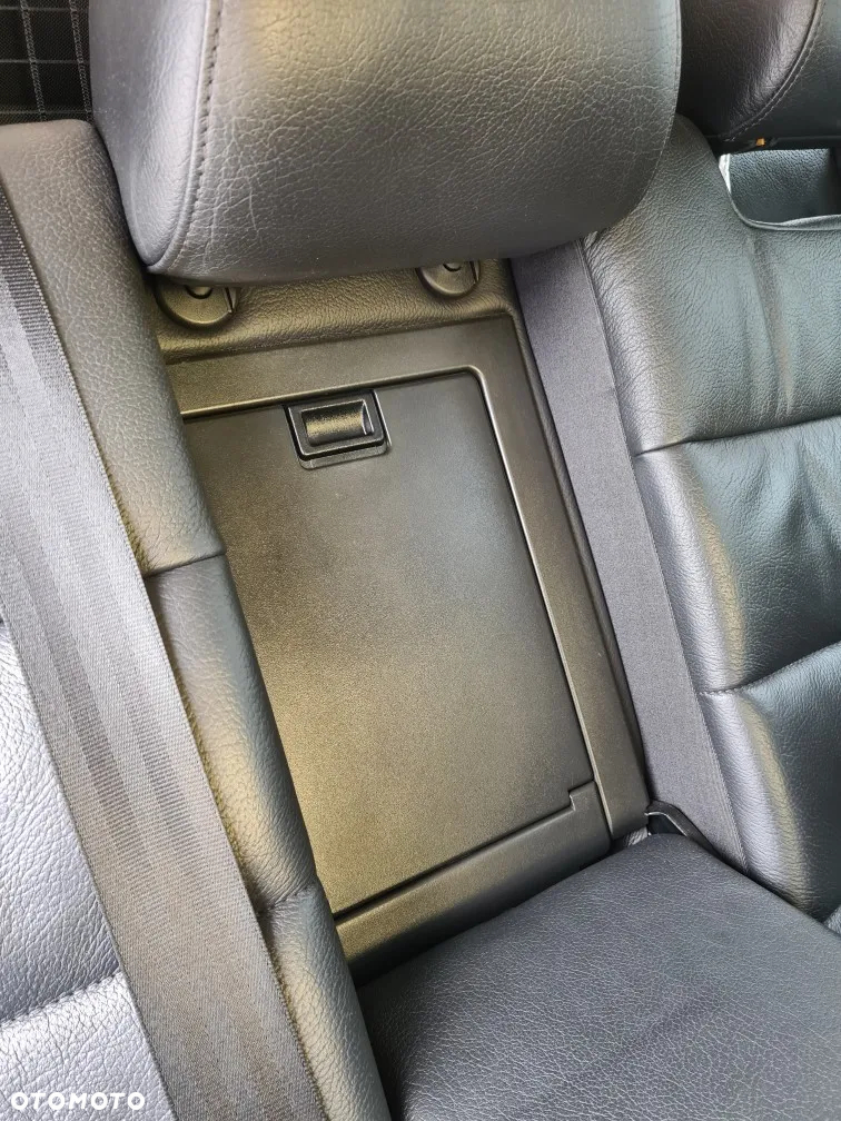 Audi A6 Avant 2.5 TDI - 25