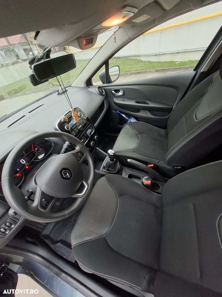 Renault Clio TCe Life Evo - 17