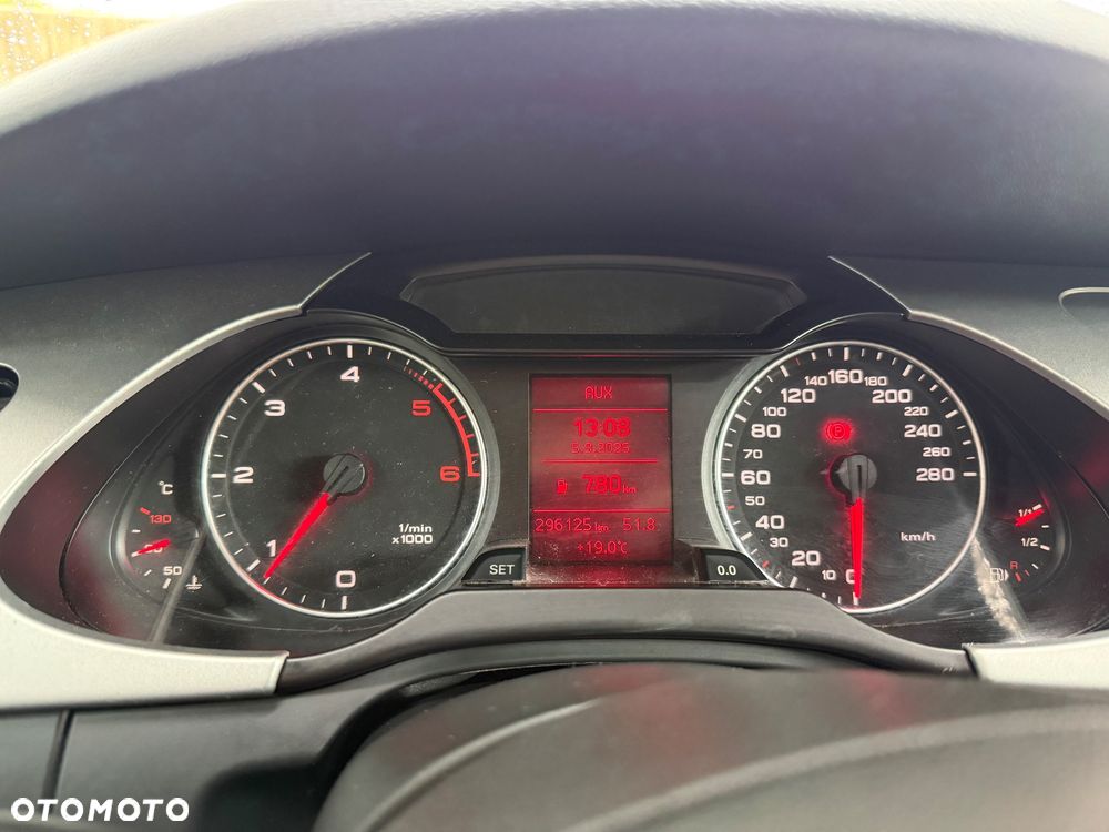 Audi A4 Avant 2.0 TDI DPF Attraction - 30