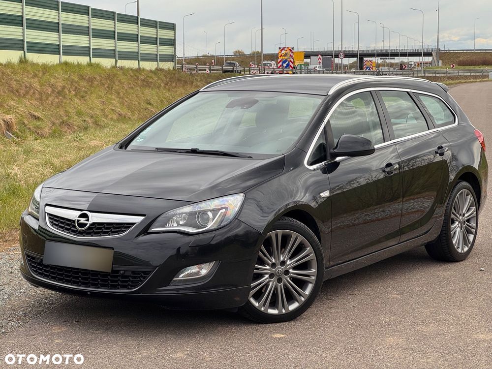 Opel Astra 2.0 CDTI DPF ecoFLEX SportsTourer Start/Stop Innovation - 1