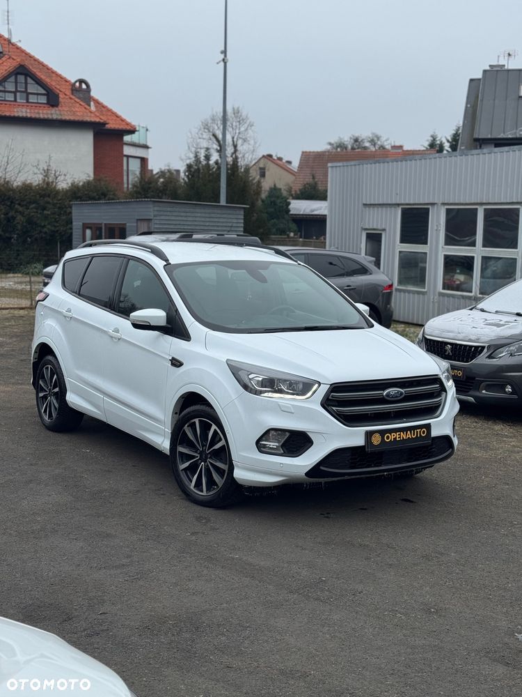 Ford Kuga 2.0 EcoBlue 4x4 ST-LINE - 3