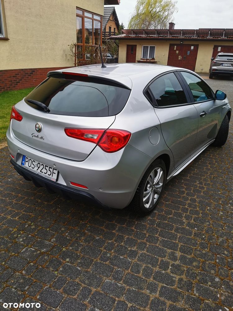 Alfa Romeo Giulietta - 4