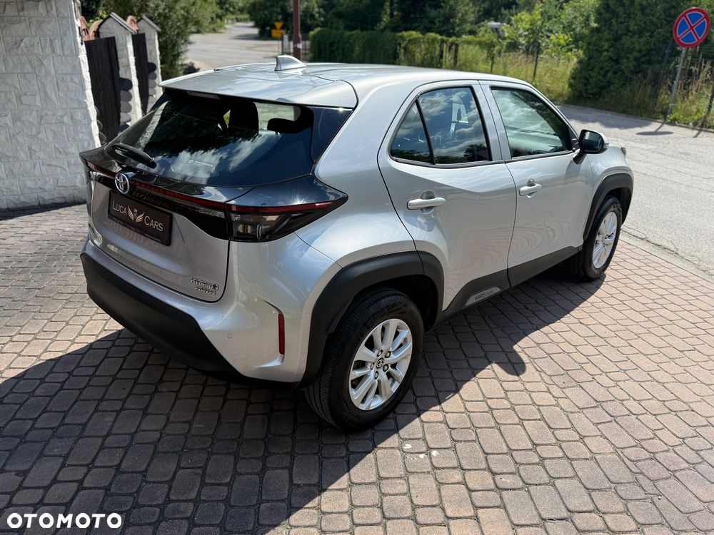 Toyota Yaris Cross 130 1.5 VVT-i AWD-i Style Plus - 13