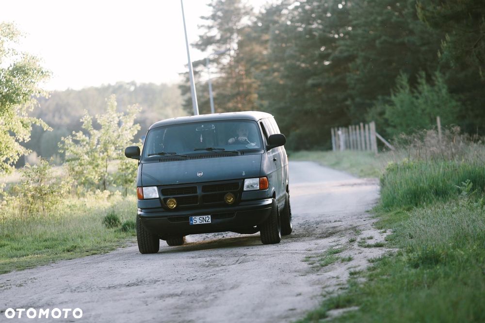 Dodge RAM - 11