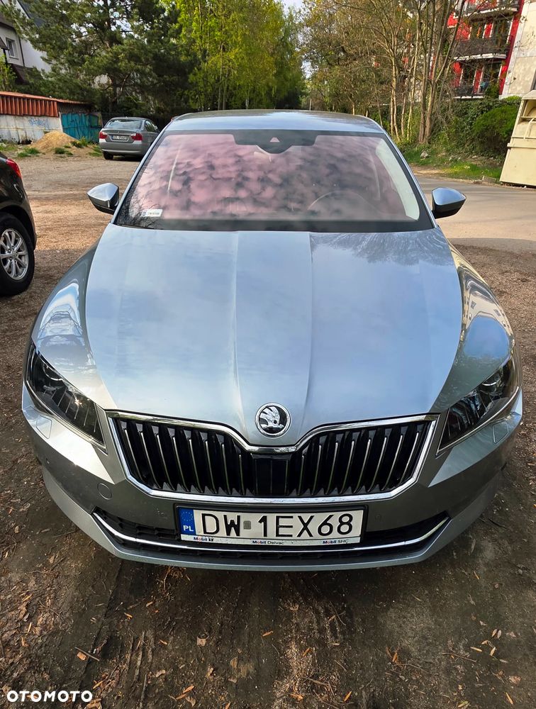 Skoda Superb 1.5 TSI L&K - 4
