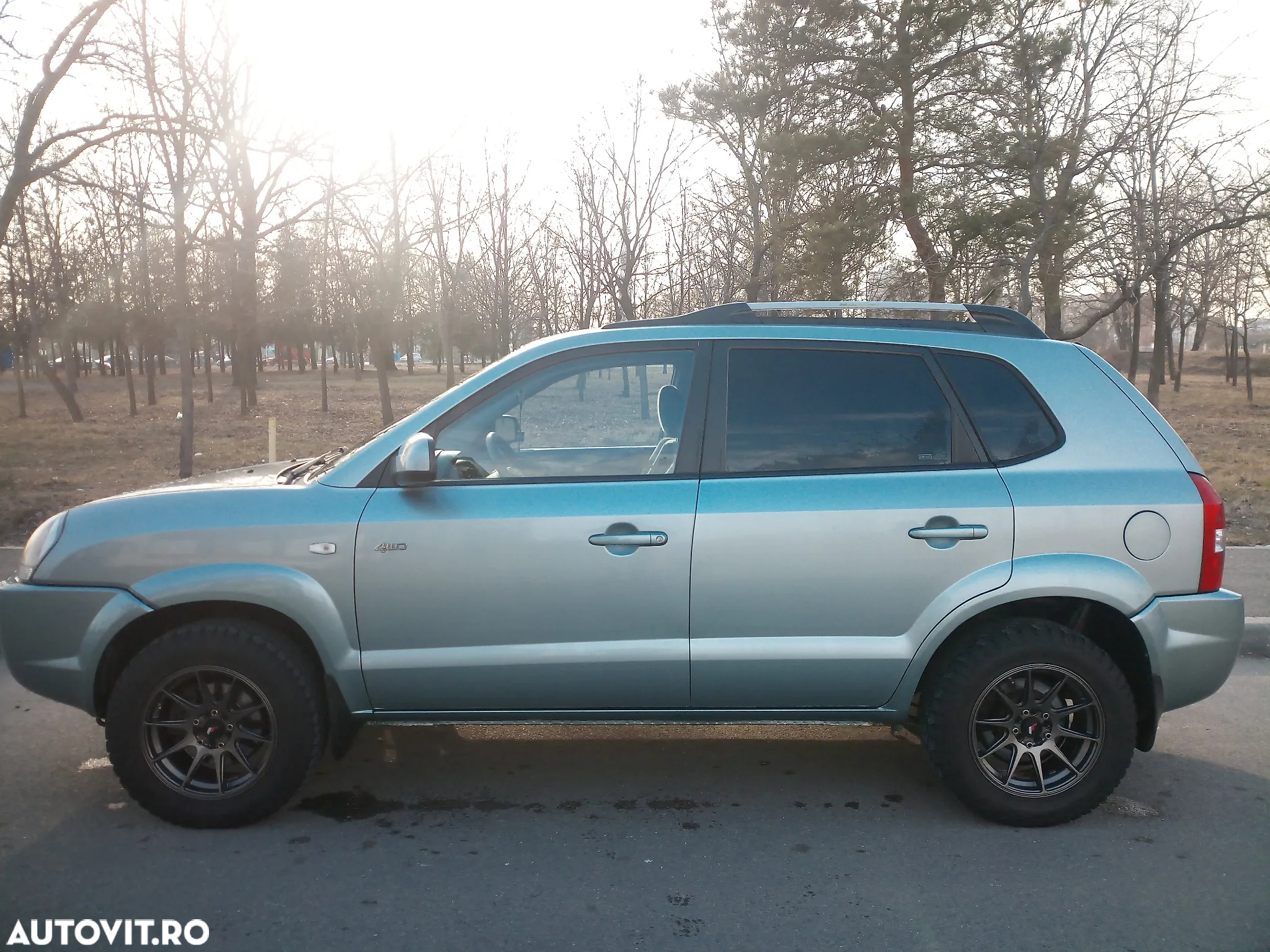 Hyundai Tucson 2.0 4WD GLS - 7